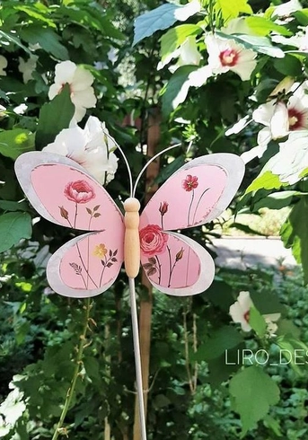 Прикраса для саду "Метелик" (108 см, рожевий)
