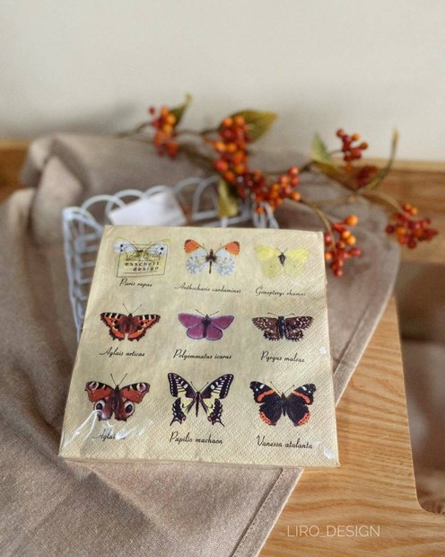 Паперові серветки "Метелики" ( 17 x 17 x 2 см) Vloria