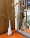 Скляна ваза на одну квітку " біла" (27 х 8 см.)