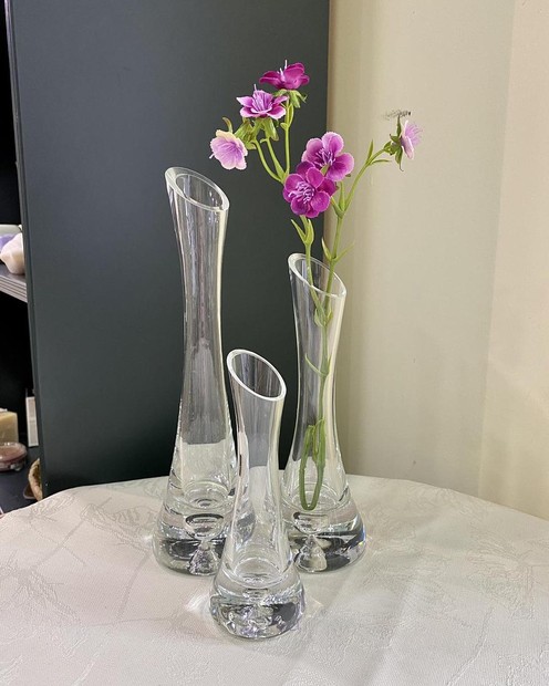 Скляна ваза на одну квітку (20 см) byMe