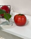 Помідор штучний (пластик, Нідерланди, 6*7.5 см)