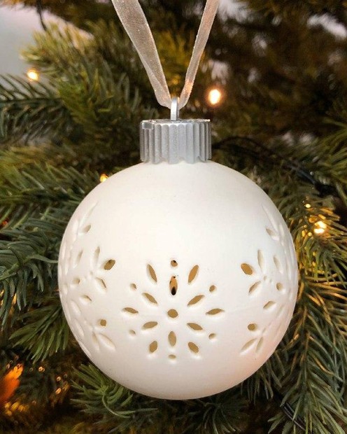 Куля керамічна LED "сніжинки"  (8 см) Vloria