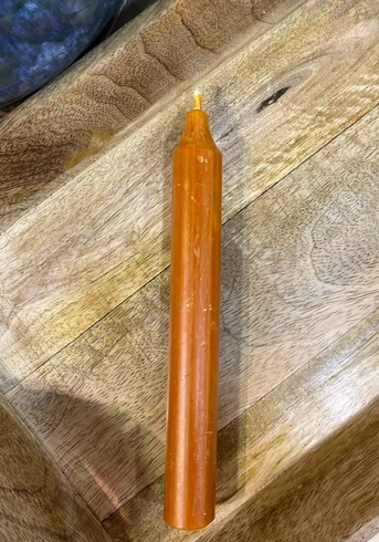 Свічка оранжевого кольору (18 см,d 2 см)