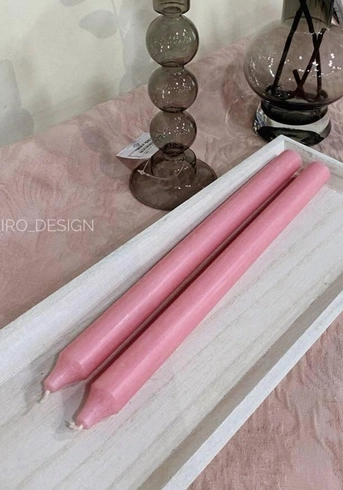 Довга свічка рожевого кольору  (28.5 см,d 2 см)