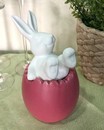 Фігурка "Зайчик в яйці" (Рожевий, 20 см)