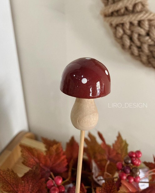 Осінній декор грибочок на паличці "бордо" (3,5*4,5+24 см) Vloria