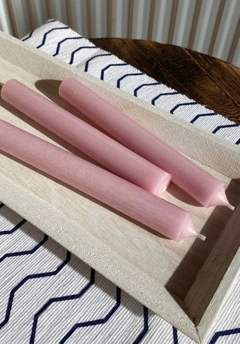 Свічка пастельно-рожевого кольору  (18 см,d 2 см)