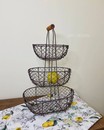 Фруктівниця металева на 3 яруси (h 48.5*31*20.5 см)